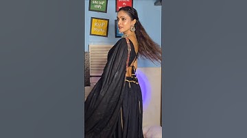 Kaisa laga mera ye look...? #youtube #transition #makeuplook #navratri