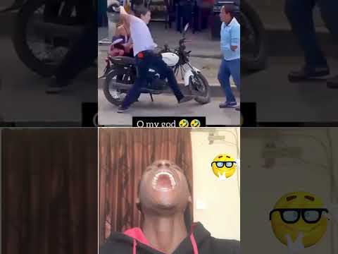Funny moment😂 #comedyvideos #trylaughchallenge #funny #funnyshorts #shorts #dontlaught #indianlaughs