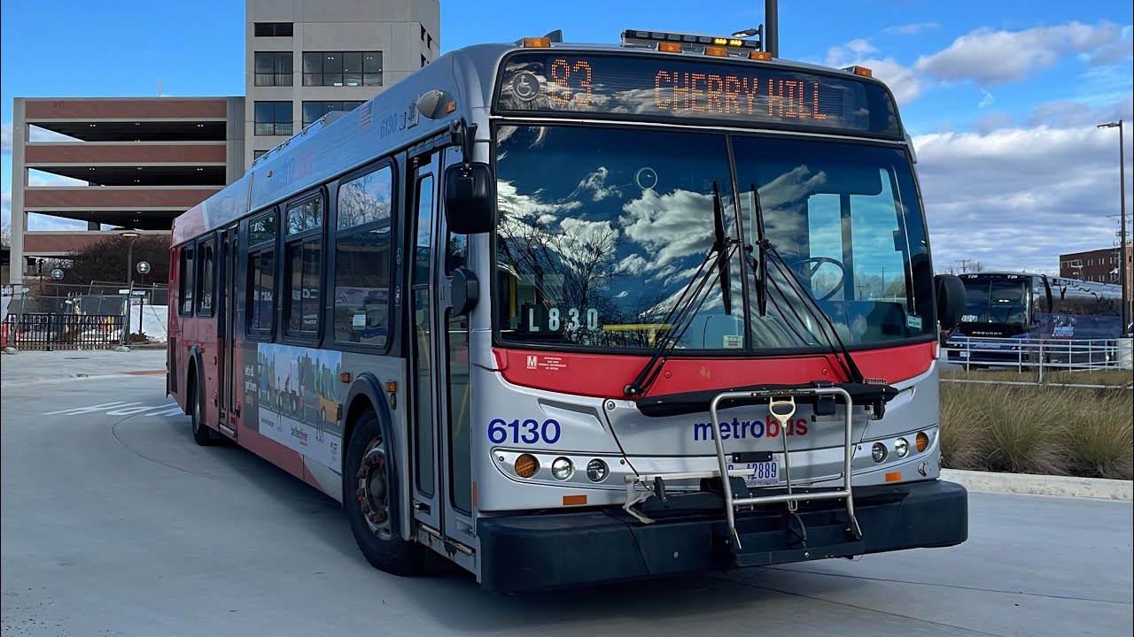 WMATA Metrobus: 2006 New Flyer D40LFR #6130 on Route 83