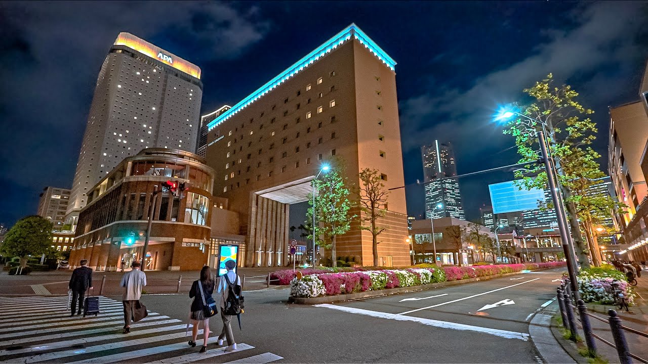 Kanagawa - Yokohama Evening Walk in Minato Mirai, Japan • 4K HDR