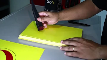 Qual o nome da profissão que faz cartazes?