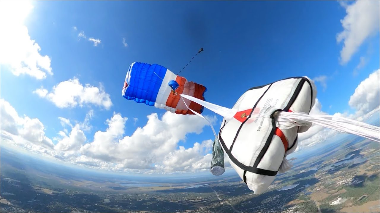 Skydiving cutaway - 360 video - you can pan around the video - YouTube