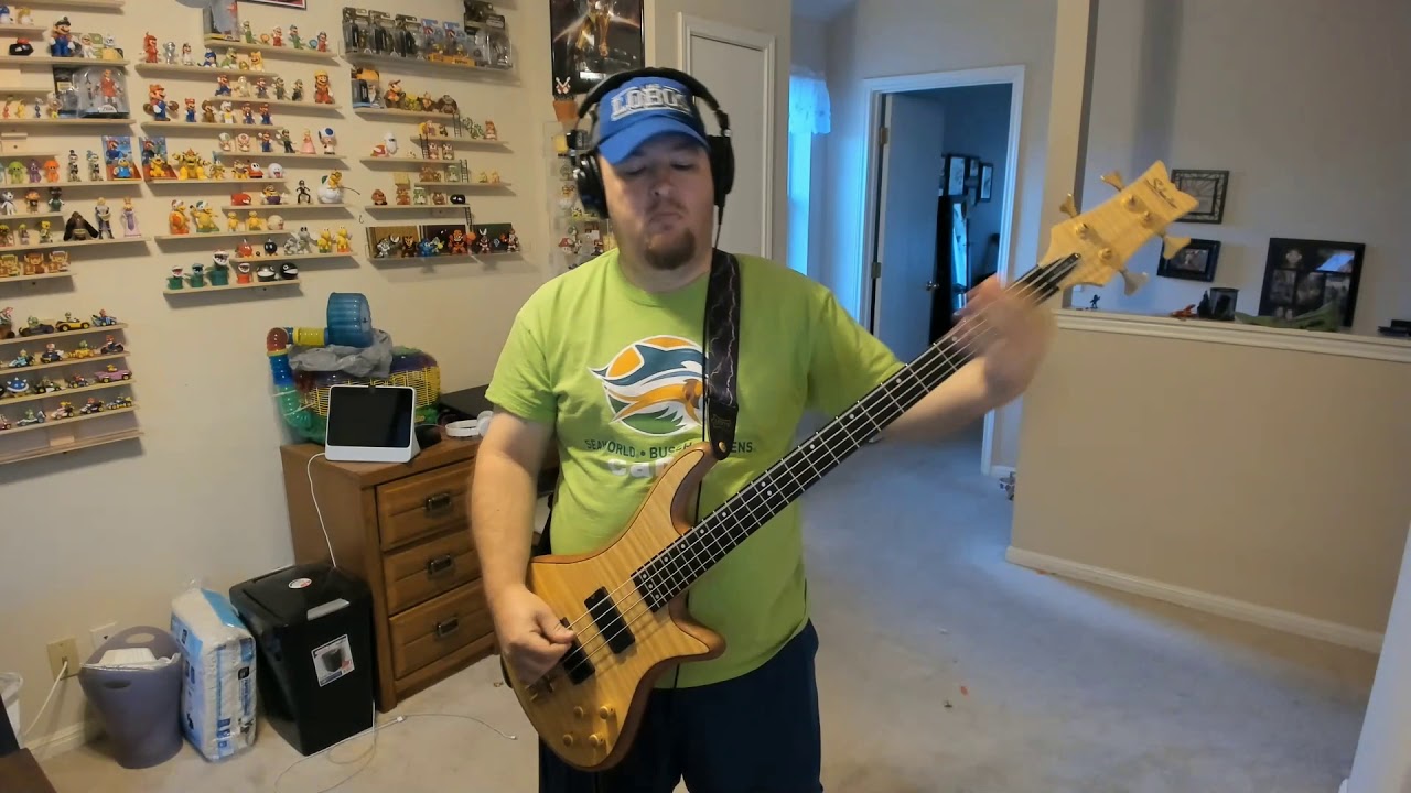 System Of A Down Suite Pee System Of A Down - Suite-Pee bass cover - YouTube