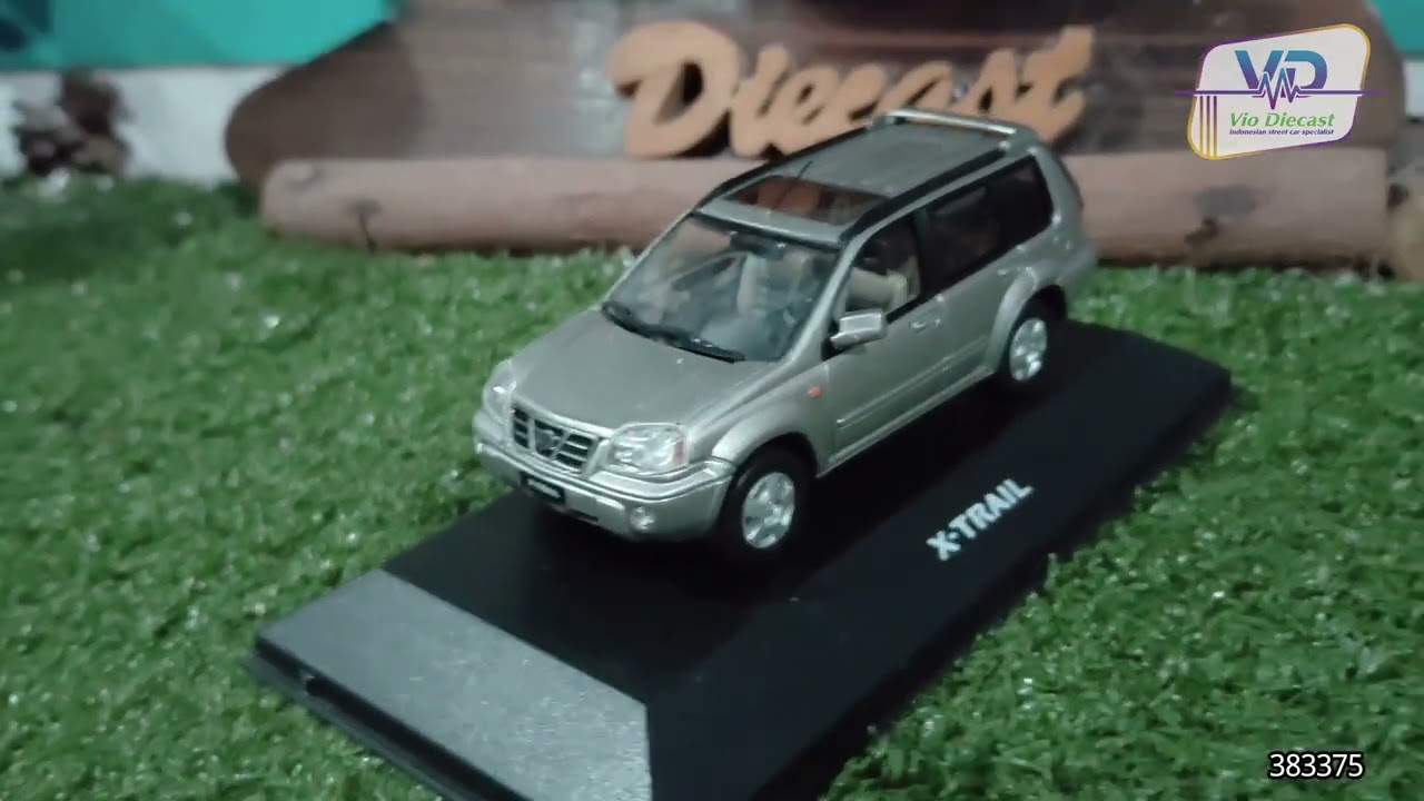 1116_Diecast Nissan Xtrail T30 scale 1:43_Vio Diecast - YouTube