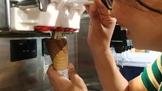 Pataasan Ice Cream Twirl sa Family Mart screenshot 4