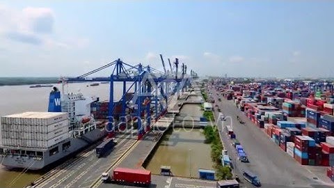 (TL-CangCatLai-01d) Cat Lai Port  Time-lapse