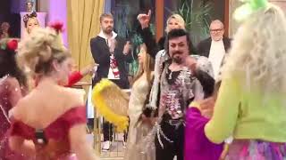 Kobra Murat Tv De Doya Doya Moda Programında Kobra Murat Roman