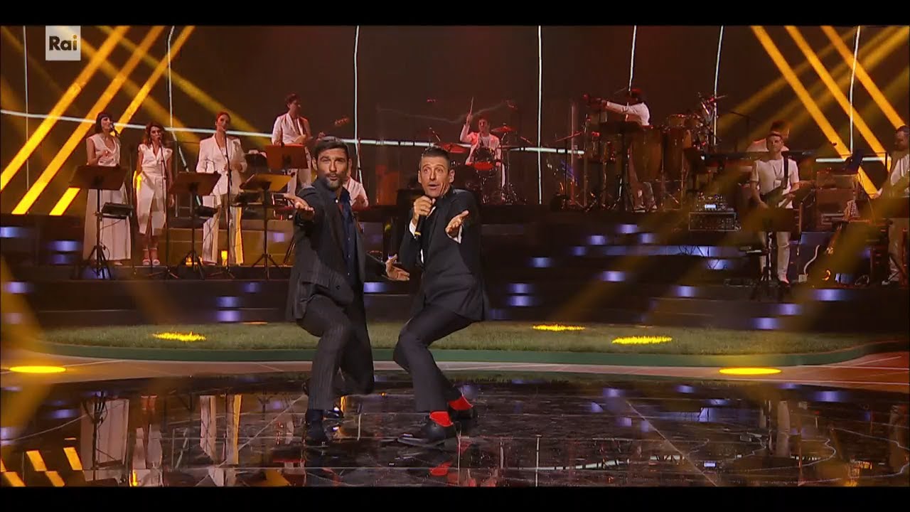 Francesco Gabbani e Francesco Arca - Ci vuole un fiore 14/04/2023