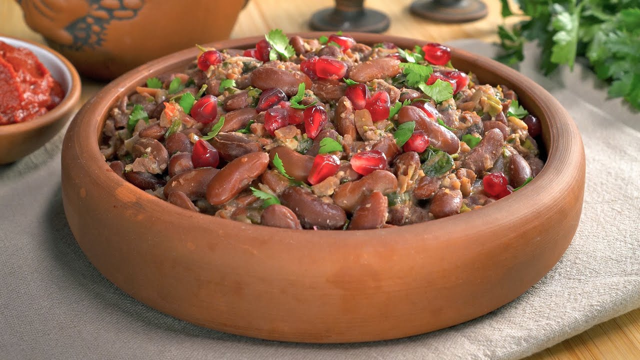 салат с кинзой и фасолью