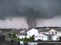 【恐怖!!】住宅街で突然竜巻発生の瞬間!!逃げて!! Amazing Crazy Tornado