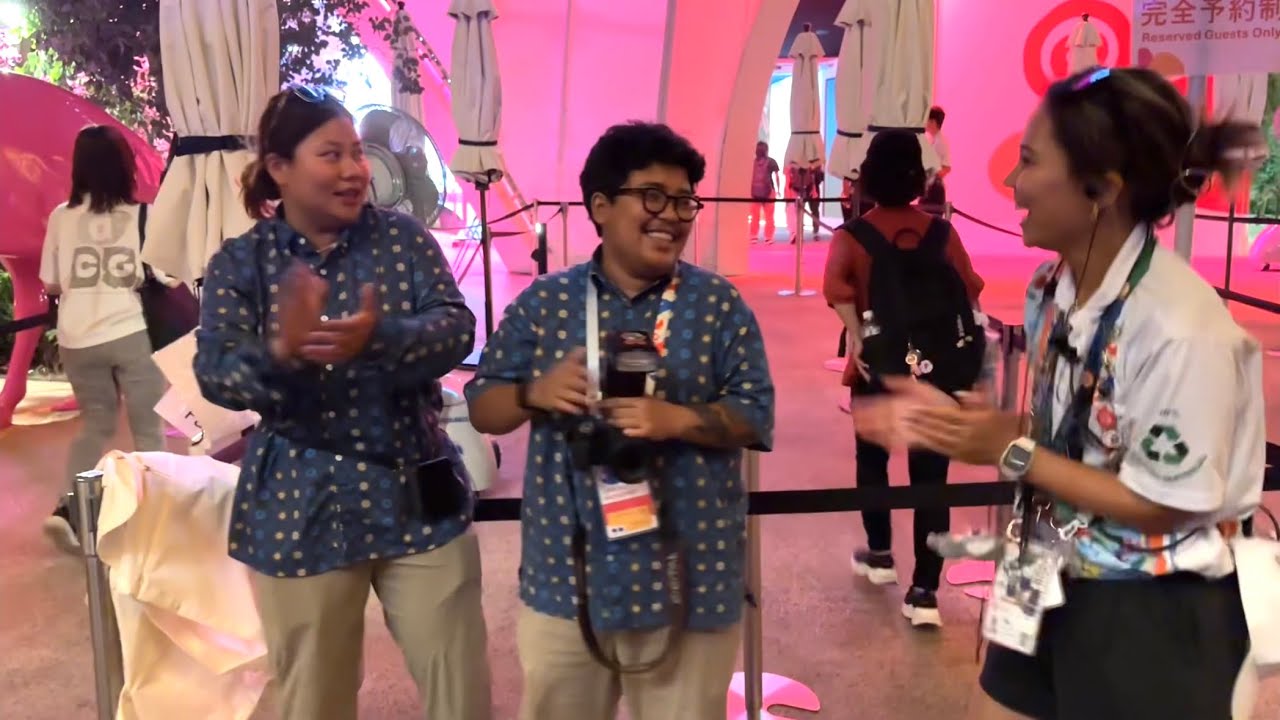 大阪・関西万博　インドネシア館のヨヤクナシスタッフがオーストラリア館に出張？　「ヨヤクアリデスグハイレマス」　EXPO 2025 Osaka, Kansai,Japan　(2025.9)