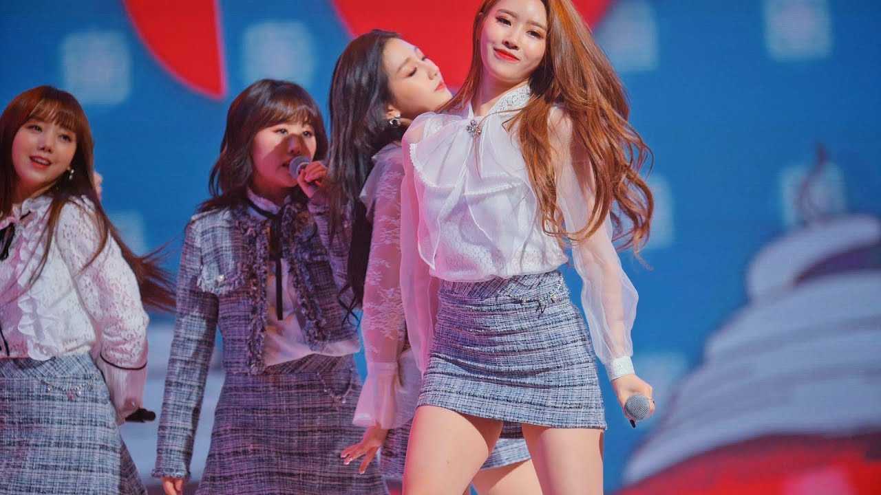 Lovelyz(러블리즈) _ 안녕(Hi~)@190209 춘천평화축전 [ 4k Fancam/직캠] By TheGsd