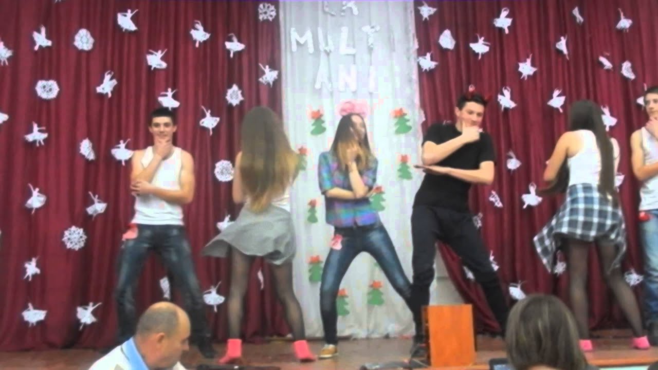 Anul Nou clasa a 9 Gimnaziul nr.68 Ion Creanga