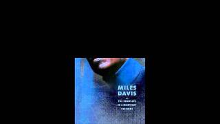 Video thumbnail of "The Ghetto Walk - Miles Davis (2/3)"