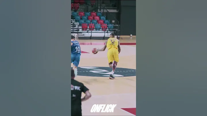 Michael kayser sunk hapoel holon vs Eilat Israeli ...
