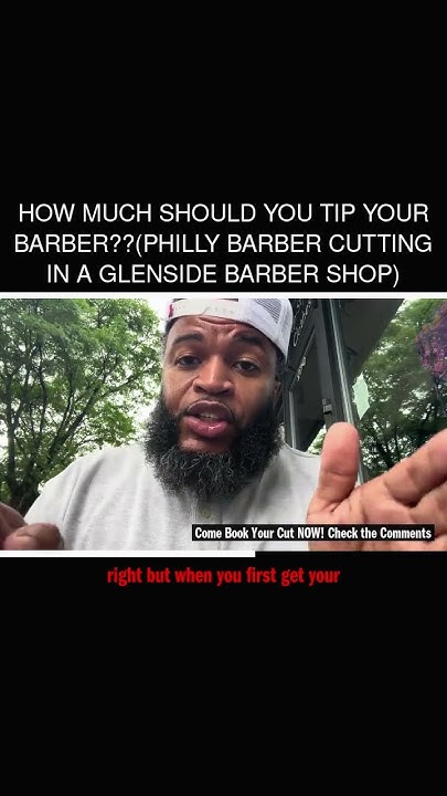 how-much-should-you-tip-your-barber-philly-barber-cutting-in-a