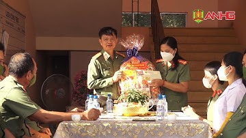 GIÁM ĐỐC CÔNG AN TỈNH HẬU GIANG THĂM CHÚC TẾT CÁN BỘ, CHIẾN SỸ TUYẾN ĐẦU VÀ CÔNG AN CƠ SỞ