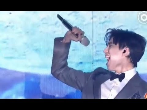 Times When Dimash Had Fun With His Voice or Forgot That He's Still HUMAN