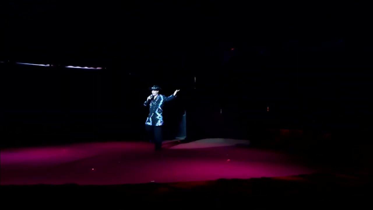 Цирк максимус фото. Цирк чехов. Цирк чехов. Цирк чехов. Цирк корона ногинск.