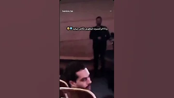 لطفا جنبه داشته باشین میدونم اینجا یکی صداش کرده بود پرگشت نگاه کرد مثل دفعه ی قبلی حمله نکنین 