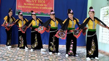 MÚA SẮC KHĂN PIÊU ĐVN BẢN NÀ VIỀN, CHIỀNG KHEO, MAI SƠN CHÀO MỪNG NGÀY HỘI ĐOÀN KẾT TOÀN DÂN 2022.