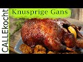 Perfekte knusprige Gans für St. Martin oder Weihnachten zubereiten. Rezept für Gänsebraten