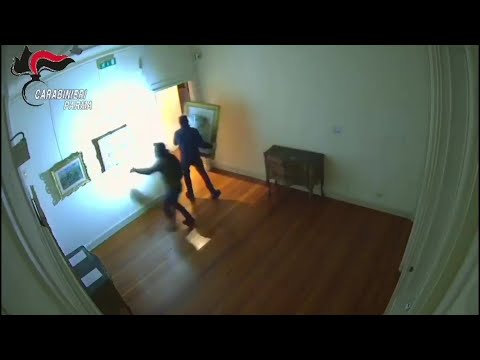 Video Quadri di Cezanne, Renoir e Matisse rubati a Parma, il video dei ladri all'opera