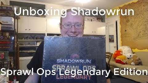 Unboxing Shadowrun Sprawl Ops Legendary Edition