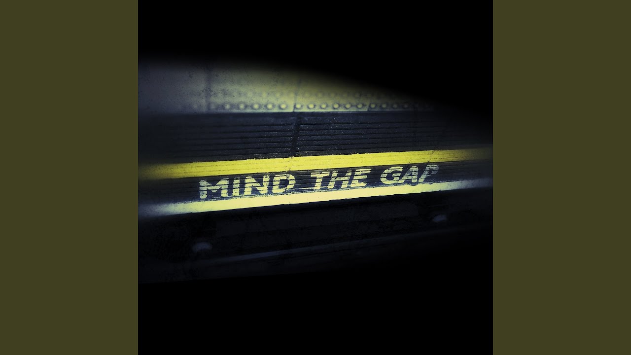 Guarda Above the Below su YouTube Guarda Above the Below su YouTube