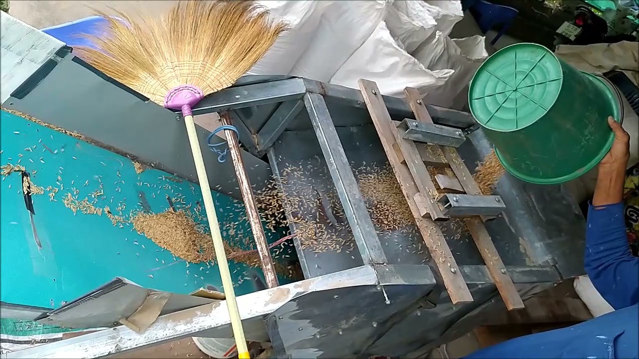 DIY เครื่องคัดแยกเมล็ดพันธุ์ข้าว ก่อนจะลงหว่าน