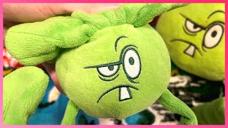 Unboxing Jazwares Bonk Choy | PvZ Plush screenshot 4