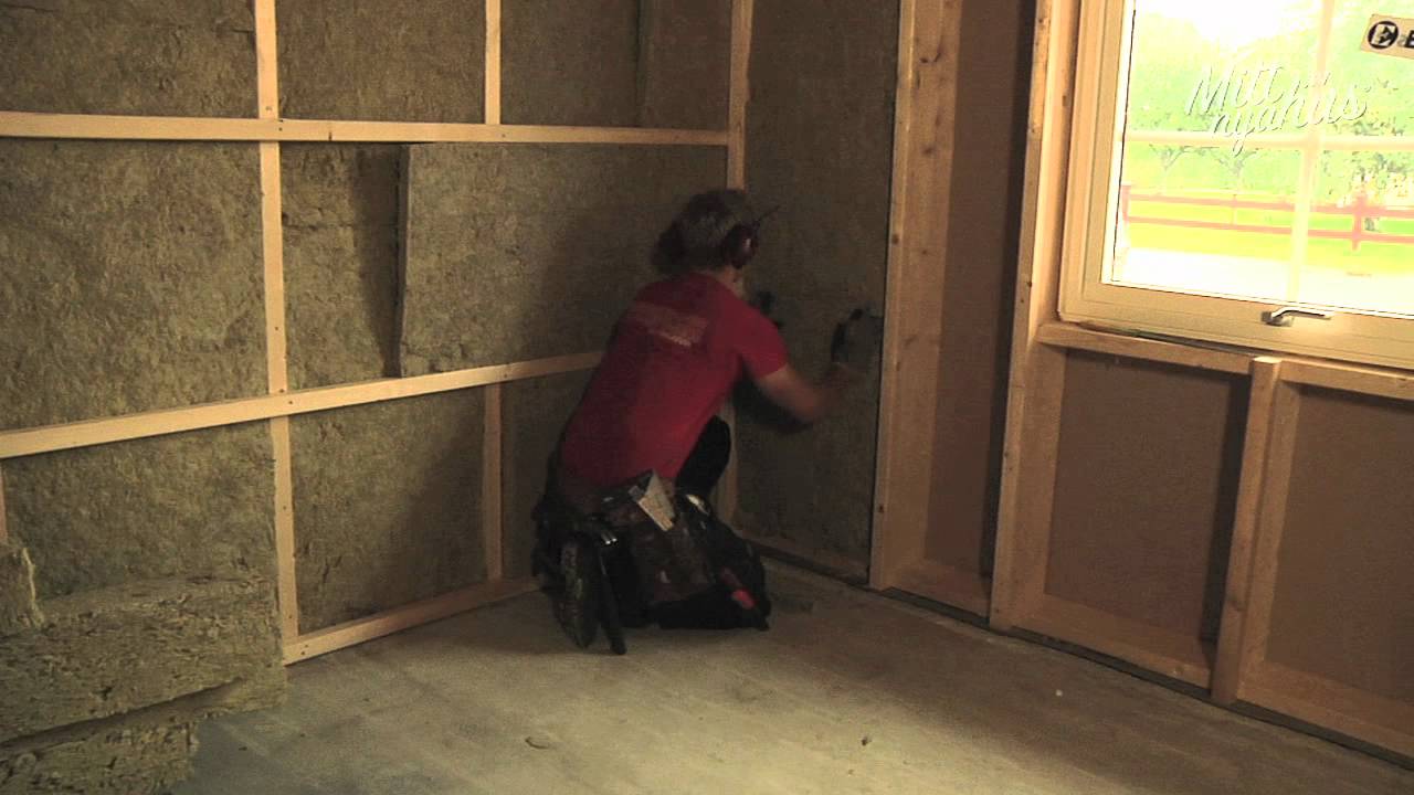 Hur gör snickaren isolering av yttervägg youtube