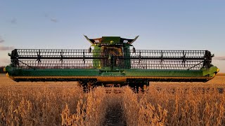 John Deere S680 Combine and NEW Draper Header!