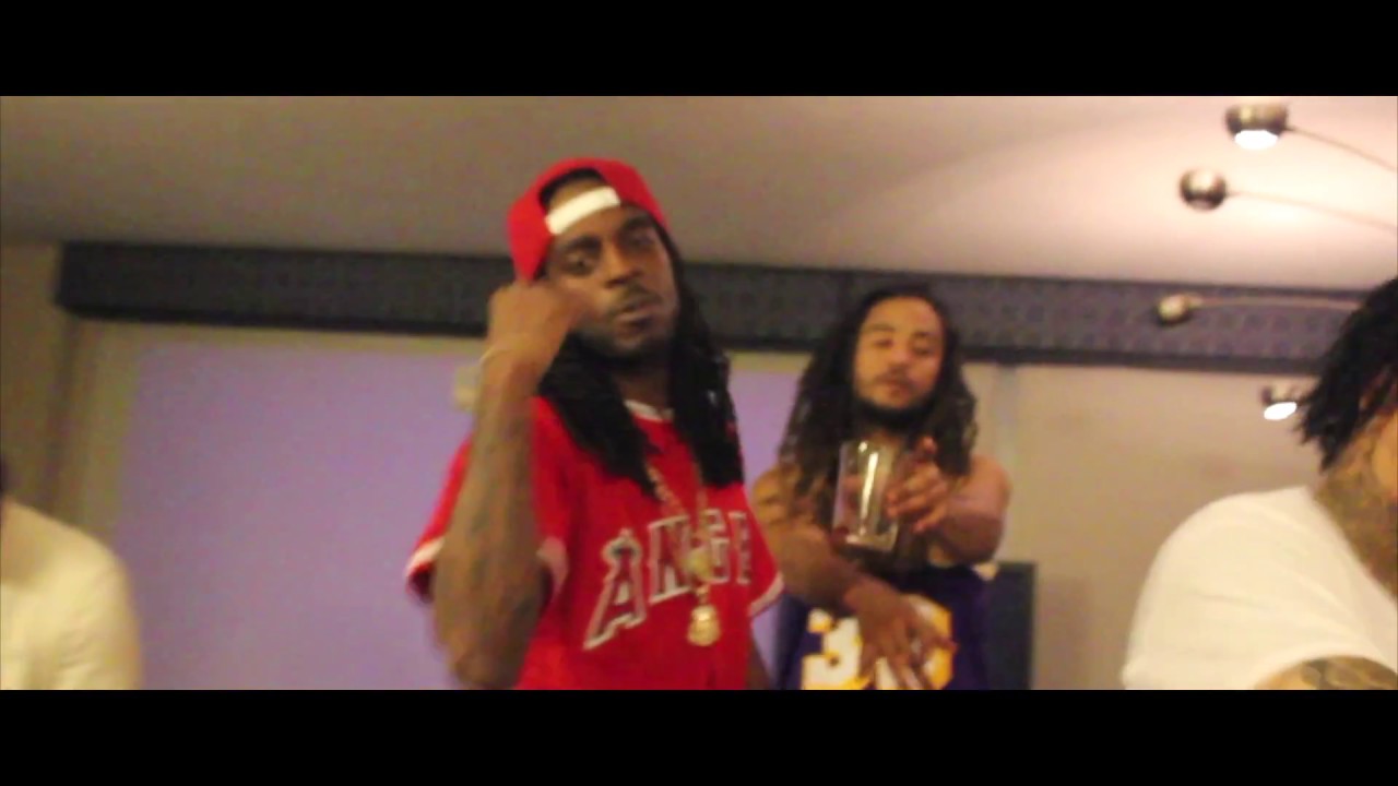 Watch Dee4 - Right In Front Of Ya (LUD FOE DISS)| Dir.By @Drakeofchiraq (Official Music Video) on YouTube Watch Dee4 - Right In Front Of Ya (LUD FOE DISS)| Dir.By @Drakeofchiraq (Official Music Video) on YouTube