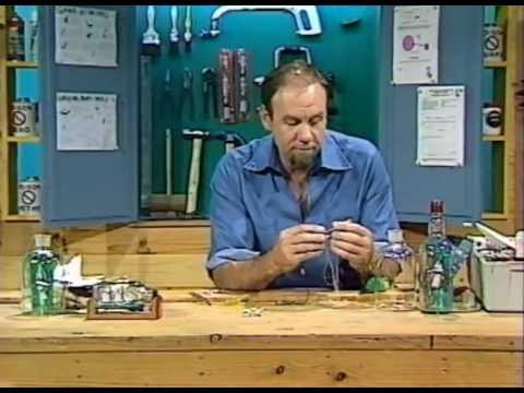 Video: How To Place A Ship In A Bottle