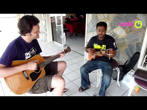 Schatten van de Caribbean - Trinidad & Tobago: Parang Lesson with Robert Persad
