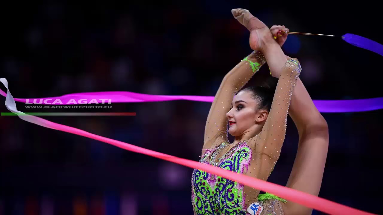 Alina Harnasko Ribbon 2018/2019 Music (Exact Copy)