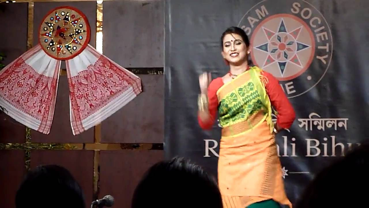 Barsha Rani Bishaya performs Tiwa Dance Rongali Bihu 2011 Dubai UAE