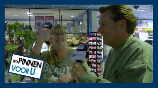 Een Winkelwagen Met Boodschappen Gratis Bij Hoogvliet In Winkelcentrum Lunetten
