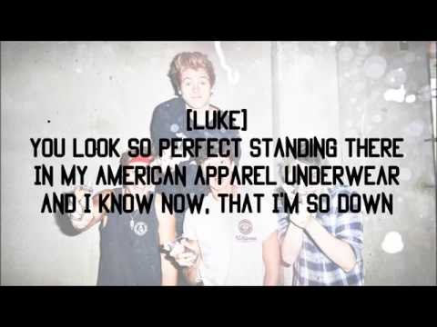 5SOS - She Looks So Perfect [Lyrics]