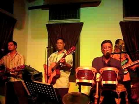 WHEN THE GIRL IN YOUR ARMS (CLIFF RICHARD) - THE REX HAYES COMBINATION BAND.(fr:chankoo...