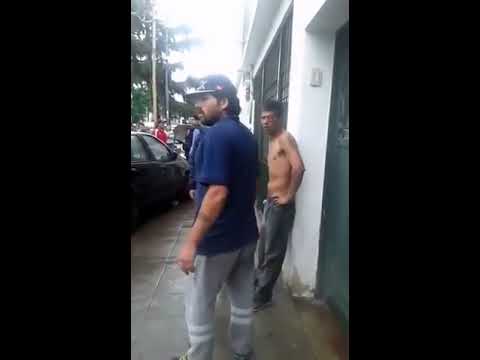 Vecinos golpean y detienen a un presunto ladrón en Lanús Oeste