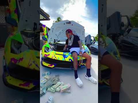 6Ix9Ine Shows Off 10 Million In Cash, Cars, Jewelry x Diss Lil Durk