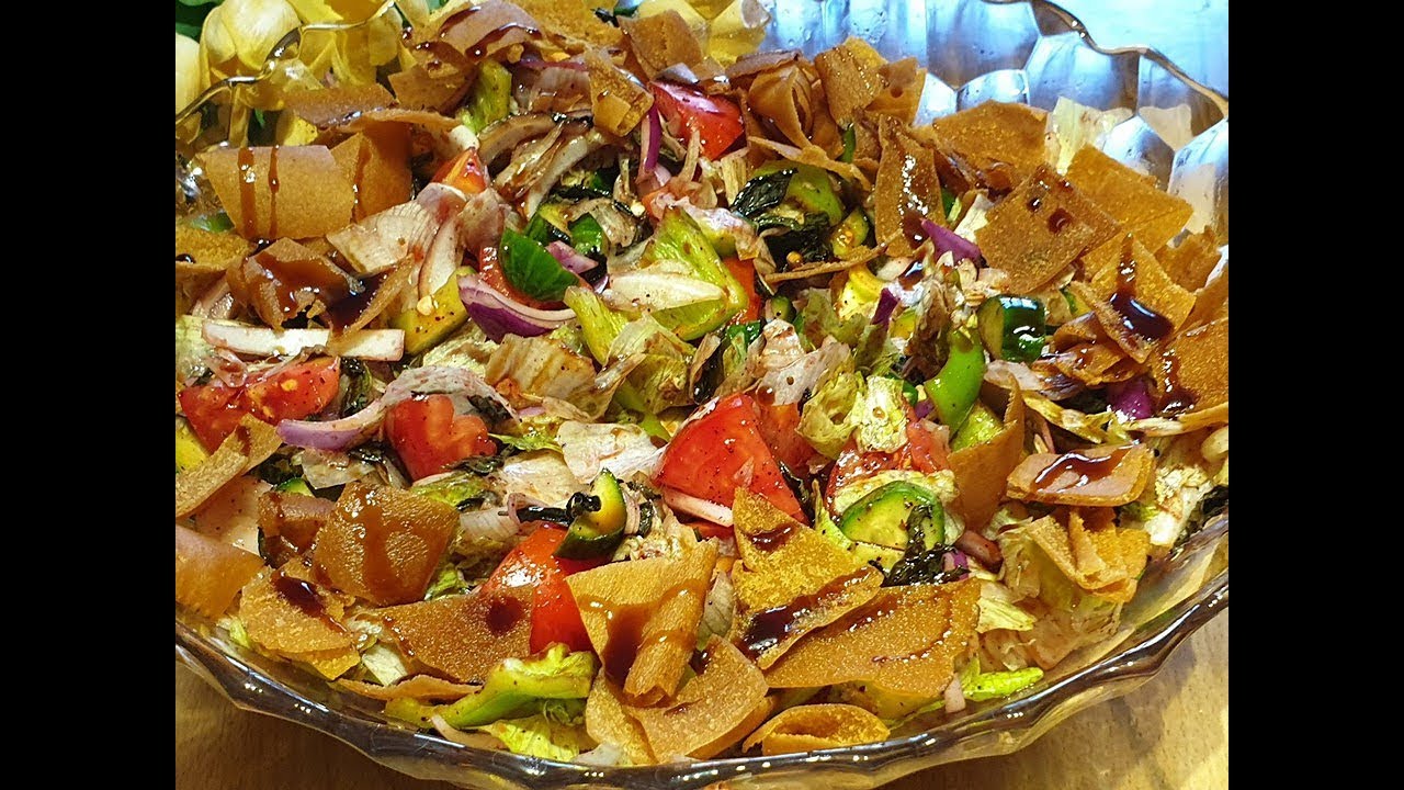 سلطة الفتوش على طريقة المطاعم اللبناني