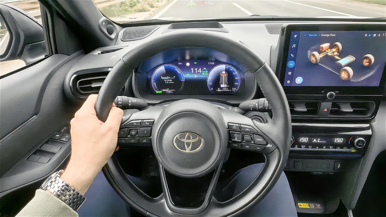 Toyota YARIS CROSS 1.5 Hybrid (130 HP, MY2024) - consumption at 120 km/h (Urban consumption results)