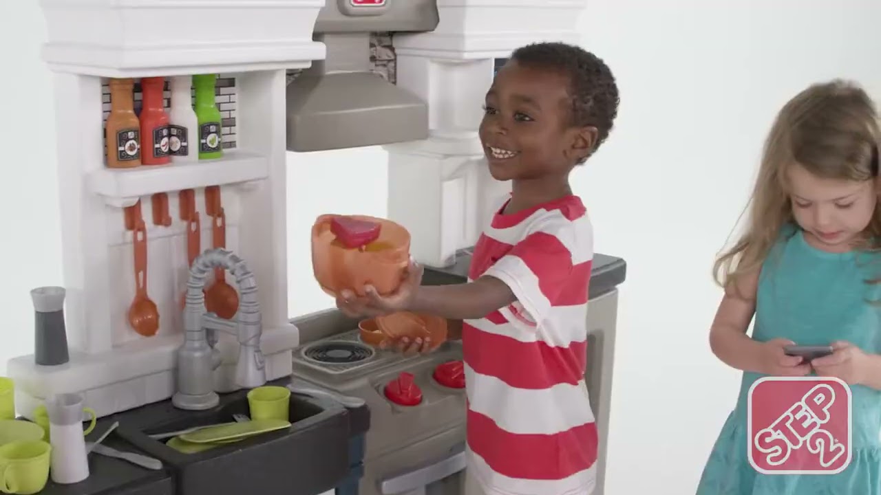 Watch: Modern Metro Kitchen video