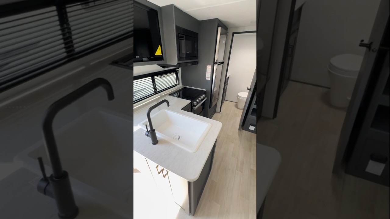 2025 Keystone Bullet 1840RB | Tall Man's RV Reviews 