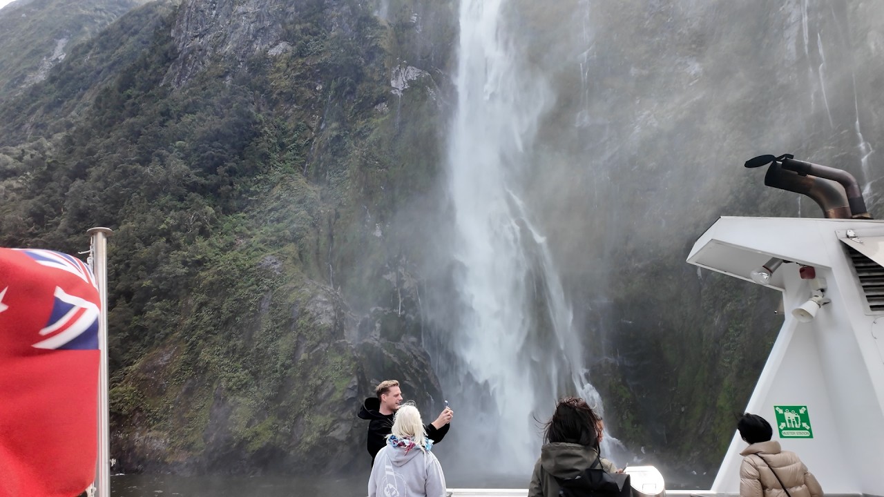 Queentown, New Zealand - Walk Through