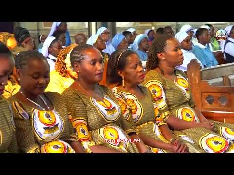 ASKOFU MSAIDIZI JACKSON BUDUDU AONGOZA MISA SHEREHE YA MT THERESIA WA MTOTO YESU TABORA ASEMA HAYA