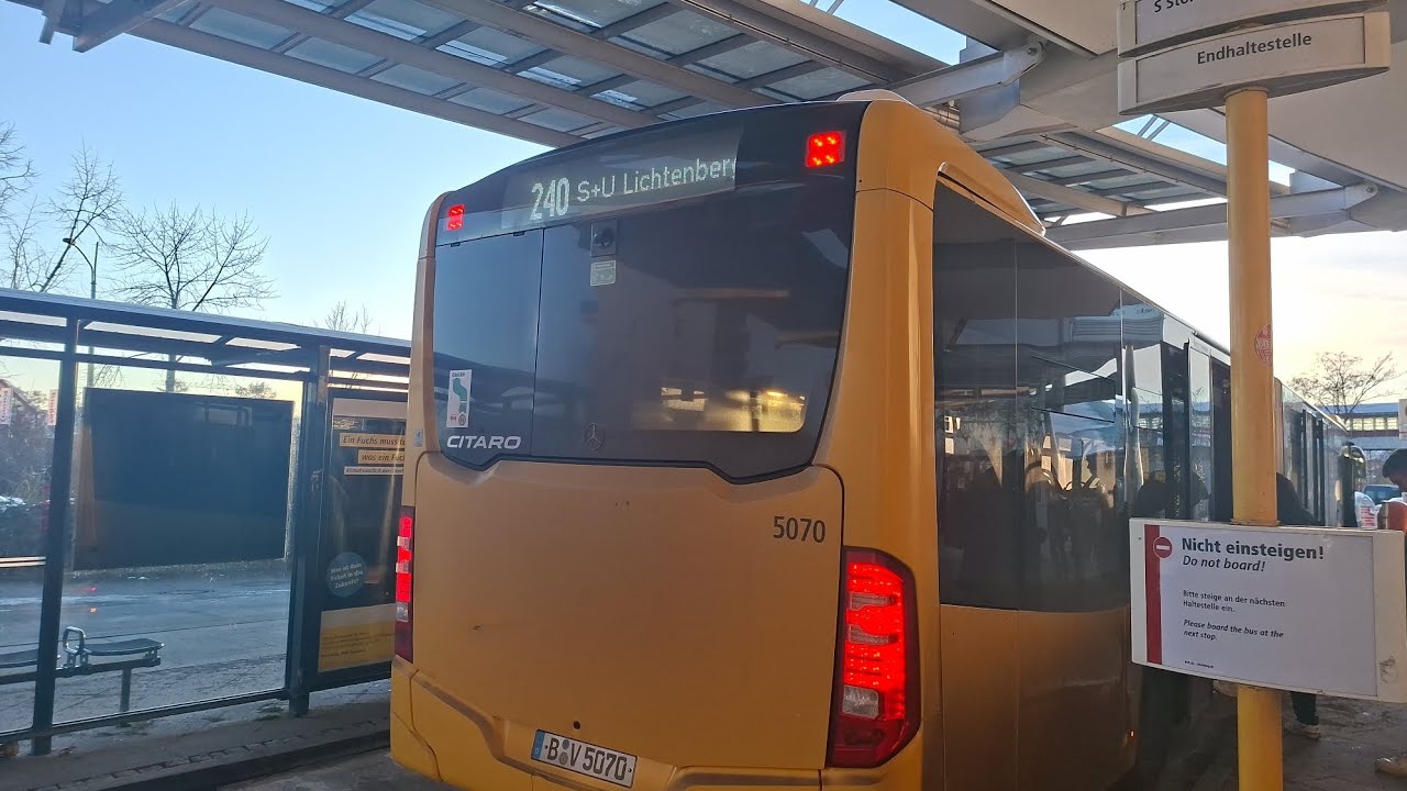 Mitfahrt im 240 von S Ostbahnhof bis S Storkower Straße im Bus 5070